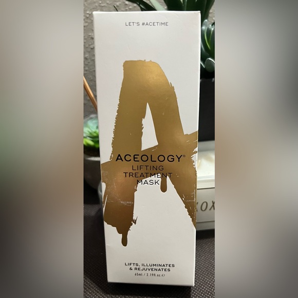 ✨NEW IN BOX✨ Never been used✨ ACEOLOGY lifting treatment mask - Picture 4 of 5